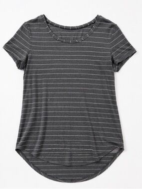 Lululemon Gray Striped Scoop Neck Tee Short Sleeve Casual Athletic Top. Medium